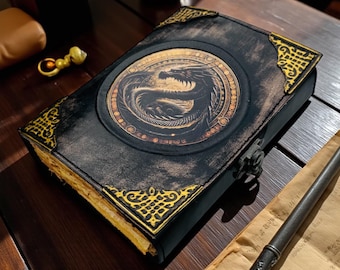 手作りの革製ジャーナル、ダンジョンズ＆ドラゴンズノート、空白の魔法書（影の書）