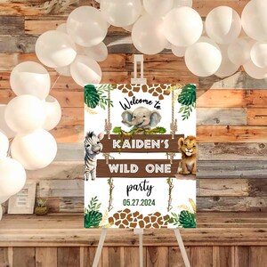 Cartello di benvenuto modificabile per il compleanno di Wild One, poster a tema Safari Jungle, esposizione di animali per il primo compleanno per feste di ragazzi e ragazze, download digitale WO1