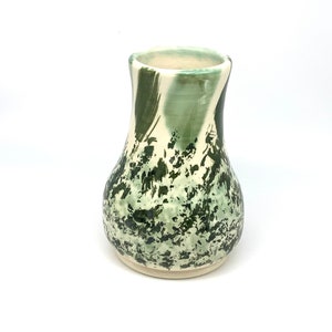 Green flower vase, handmade