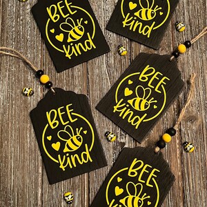 Bee Theme Wooden Tag / Bee Decor / Tiered Tray Decor / Farmhouse / Small Wooden Accent / Kitchen Decor / Gift Tag / Bee Tiered Tray