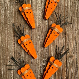 Wooden Carrots / Clothespin Carrots / Carrots Tier Tray / Mini Carrot Decor / Easter Tier Tray / Spring Tray Filler / Farmhouse Carrots