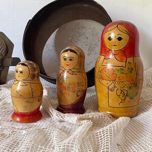 ANCIENNE POUPEE RUSSE Chauffe Theiere EUR 16,50 - FR