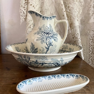 Service à Toilette Ancien Saint Amand – Pichet/carafe Céramique Bleue, Art Déco