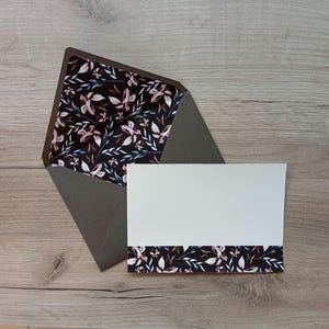 Buste foderate 5x7 fatte a mano su ordinazione, fodere floreali assemblate, set con biglietto e adesivo di chiusura o fascia addominale