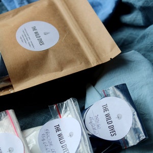 Natural Indigo. Organic indigo vat with reagents: iron and calx. Indigo dye kit. Indigo vat. Natural blue dye for textiles,wool,soap.DIY kit