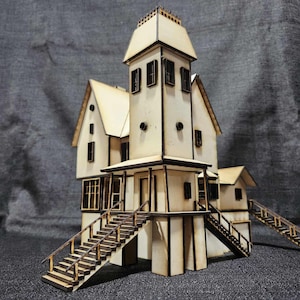 Design tagliato al laser della villa gotica Deetz Maitland / Scala 28 mm 1:72 / Download digitale SVG / Disposizione dettagliata della stanza / Adatto a fogli di legno da 3 mm da 12"x12"