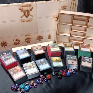 Boîte de jeu personnalisable de decks de cartes à collectionner découpées au laser avec aire de jeu avec Pokémon et zones prédéfinies Mtg Téléchargement numérique SVG, DXF, AI, LBRN2