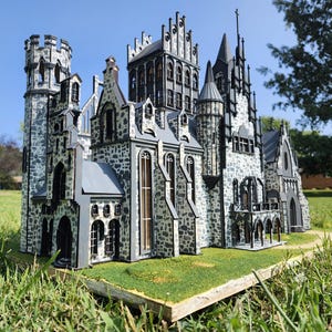 Maqueta de castillo gótico cortada con láser SVG / 28 mm escala 1:72 / 4000 piezas / Kit de bricolaje con plantillas de piedra y guía paso a paso