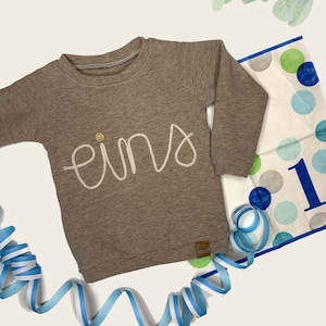 Geburtstagsshirt, individuell, Kordelapplikation, Kindershirt, Geburtstag, Oberteil, Schriftzug, Mädchen und Jungen bis  Größe 122