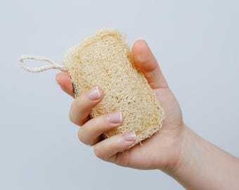 Natural Loofah Sponge | Plastic-Free Kitchen & Bath Exfoliator