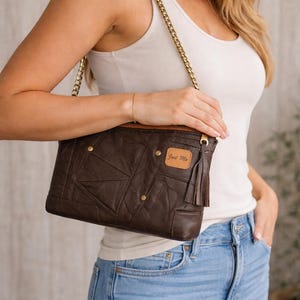 Handgemachte Leder-Clutch mit Kette – Unikat aus Upcycling-Leder