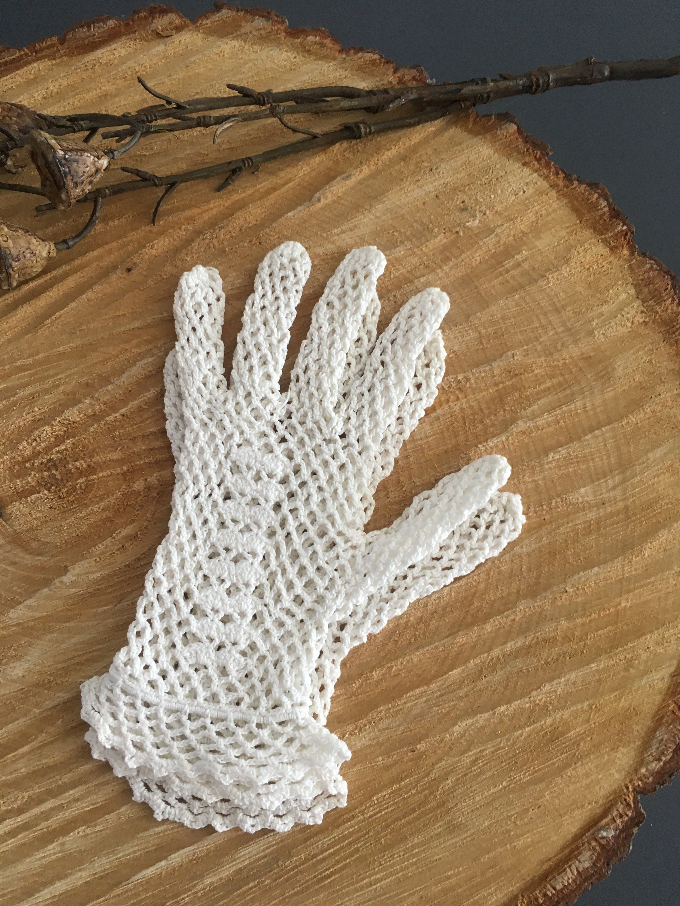 Gants De Costume Breton En Dentelle Fait Main Gants De Costume Breton En Dentelle Fait Main