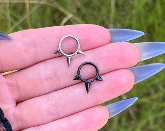 Spike Septum Clicker: Titanium Hinged Nose Ring, Gothic Black