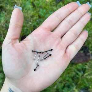 Spike Stud Piercing Helix/Conch/Monroe/Medusa/Philtrum/Ear Lobe/Lip/Cartilage/Tragus, Flat Back Labret Stud, Emo/Goth/Grunge Stainless Steel