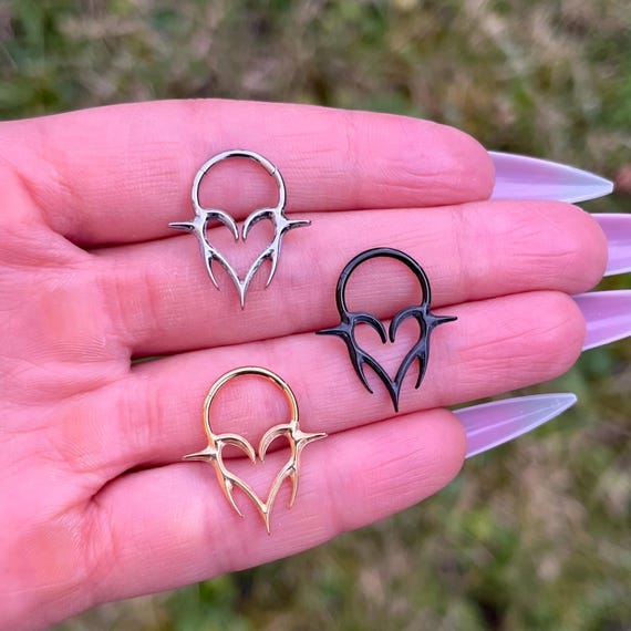 Titanium Heart Septum Clicker: Goth Punk Nose Ring, 16G 8mm/10mm