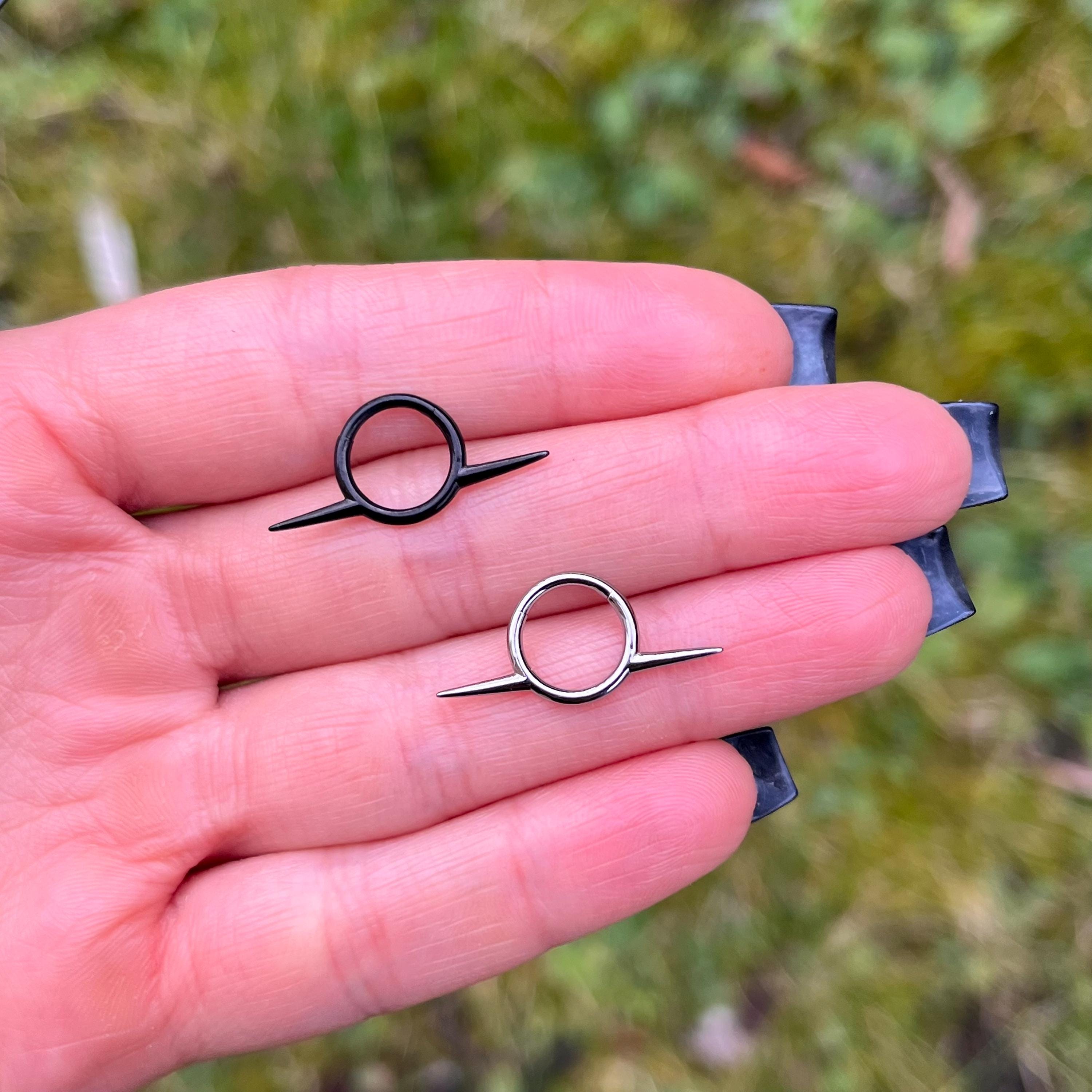 【IIIMIII】Spike Gothic Ring IIIMIII】Spike Gothic Ring / 【イアミ】スパイクゴシック