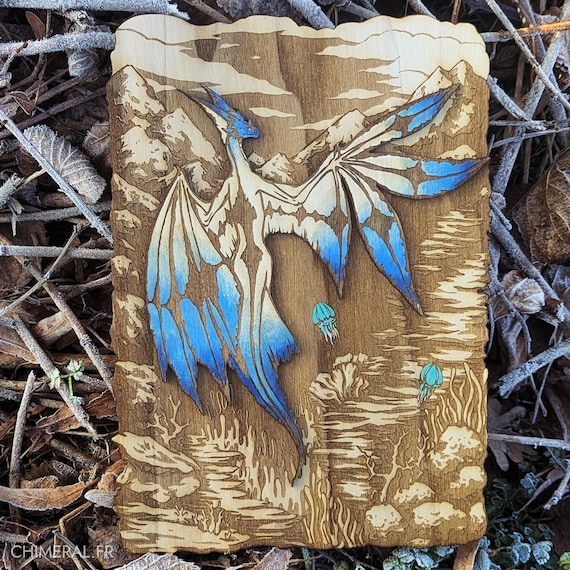 Tableau en bois gravé - Fan art dragon Legiana Monster Hunter - décoration murale en relief, style nature, geek et fantasy