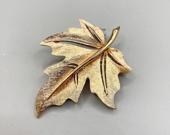 Vintage Boucher Gold Tone Leaf Brooch