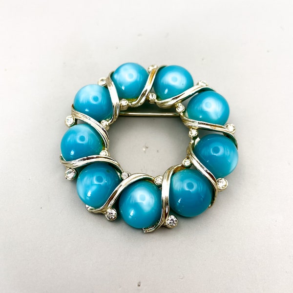 Vintage Coro Blue Moonglow Lucite  Cabochons Wreath Brooch 1960-s