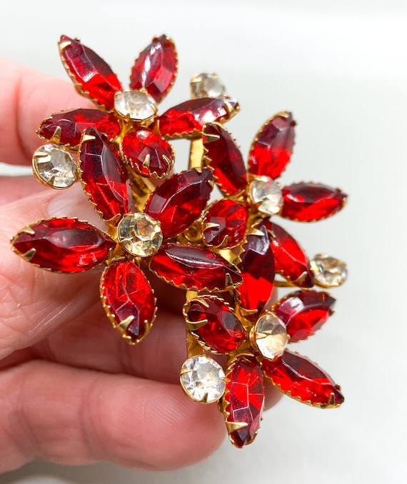 Vintage Judy Lee Bright Red Rhinestones Flower Br… - image 4