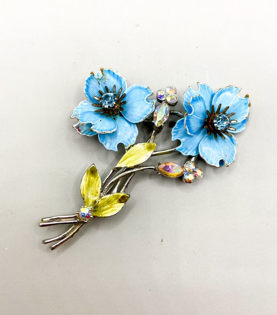 Vintage Coro Blue Enameled Flower Brooch with AB R