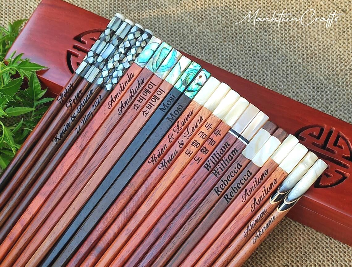personalized engraved chopsticks set Christmas gifts with chopstick rest,custom wedding chopsticks favor,korea-japanese chopsticks