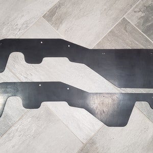 Toyota 1984/85 4WD Pick-Up & 4runner Front Splash Guards