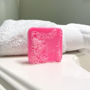 Solid Shampoo Bar, travel shampoo bar, syndet wash for all hair types, soap-free shampoo bar, gentle cleansing vegan hair care, mild washing