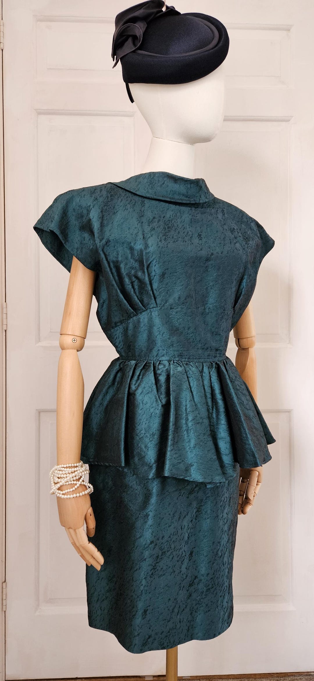 vintage peplum dress Vintage 80's does 40's Phoebe Women's Peplum Dress / Size Small Medium /  New Wave Floral Butterfly Secretary Dress