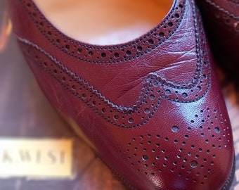 1970s Bruno Magli Brown Leather Brogue Court Shoes with Block Heel