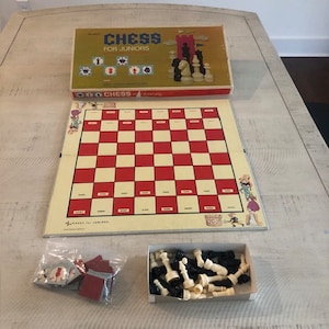 Vintage 1965 Selright Chess for Juniors