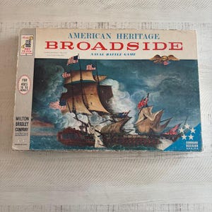 Rare, vintage 1962 Milton Bradley American Heritage Broadside Naval Battle Game