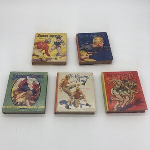 Rare, vintage 1936/1937 Lot of 5 Saalfield Sports Books