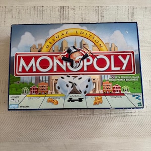 Vintage Parker Brothers 1998 Monopoly Deluxe Edition