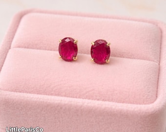 Pendientes de botón ovalados facetados con rubí y baño de oro: chapados en oro de 18 quilates, plata 925, regalos para ella, regalos de cumpleaños, piedra de nacimiento de julio, pendientes minimalistas.