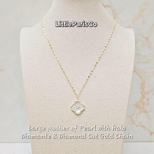Chaîne Pendentif Trèfle Avec Nacre Blanche - Inoxydable, Motif Trèfle, Couleur Blanc, Neuf Sans Emballage