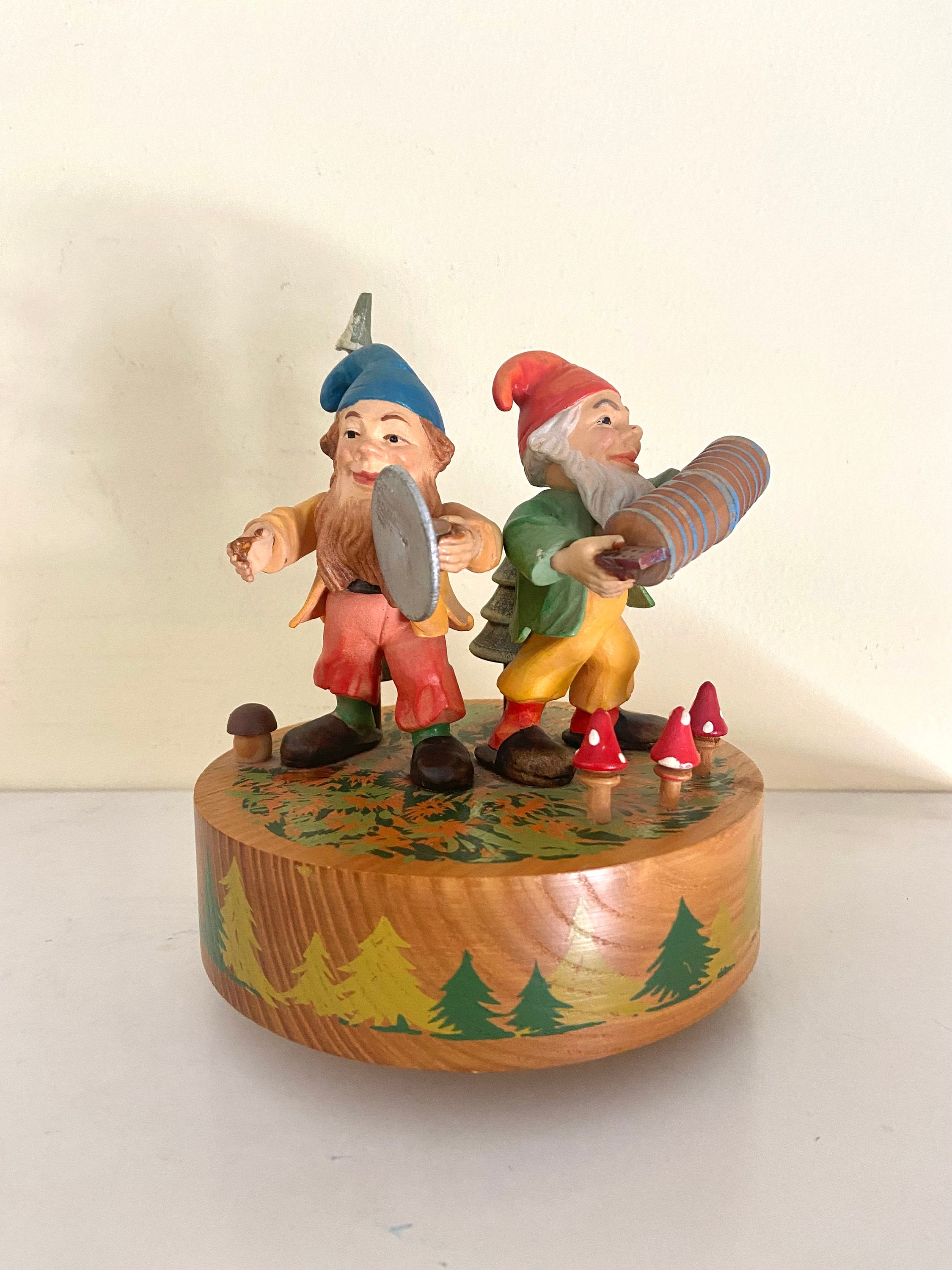Anri Music Box - Etsy Anri Music Box - Etsy