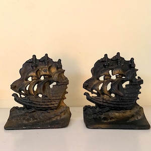 Pair of cast iron ship bookends