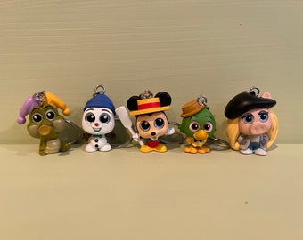 International Getaway - Disney Doorable Keychains