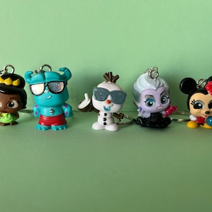 Tropical Getaway - Disney Doorable Keychains