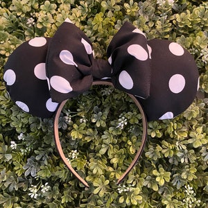 Black and White polka dots Minnie Mouse ears, Minnie ears, Disney ears, Disney headband, Mickey Mouse ears, Minnie Mouse headband,