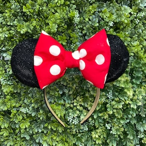 Classic minnie ears, Polka Dots, Minnie ears, Disney ears, Disney headband, Mouse ears, Minnie Mouse headband, Disney accessories, sparkly