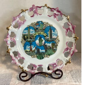 Souvenir NYC NY State Plate, NYC Landmärken Retikulerad Guldkant Vintage