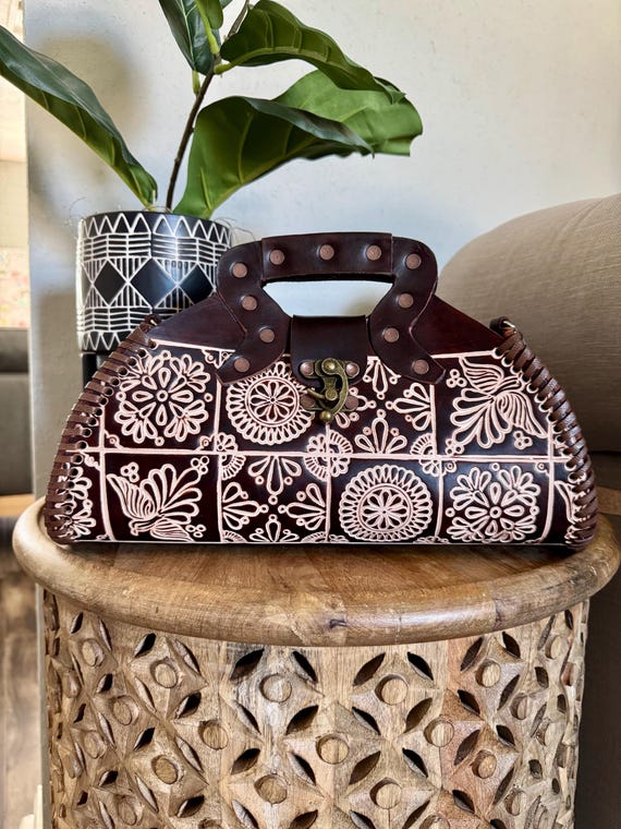 Leather Hand-tooled Embossed Mexican Floral Chocolate Brown  display picture 2