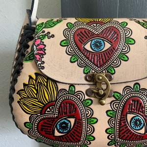 Hand-Tooled Embossed Mexican Leather Floral Purse, Evil Eye Handmade Leather handbag, Hand painted Mal De Ojo, Artesanal image 3