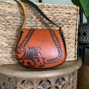 Hand-Tooled Leather Orange Floral Purse, Handmade Mexican Bag, Artesanal image 4