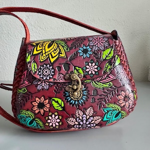Hand Tooled Leather Crossbody Purse – Floral Mexican Artisan Bag, Adjustable Strap Bronze