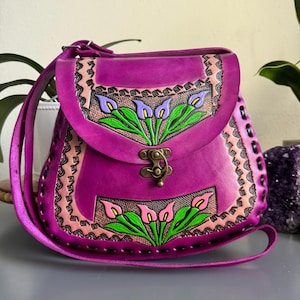 Cartera grande de cuero con estampado de flores de lirio de la paz mexicano, hecha a mano y hecha a mano, estilo guitarra artesanal