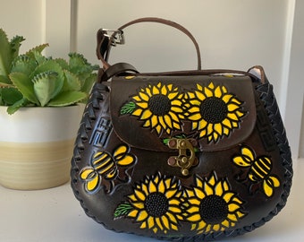 Hand-Tooled Embossed Mexican Leather Sunflower Bumblebee Purse, Handmade Leather Bag, Hand painted, Artesanal