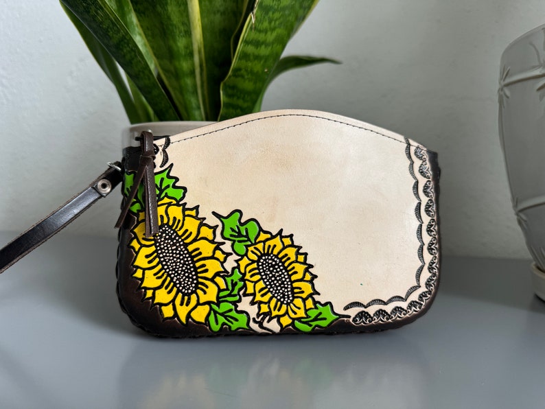 Bracelet floral tournesol en cuir repoussé à la main, sac en cuir mexicain véritable image 1